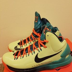 KD V - AS Sz 11